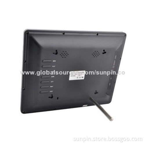 Multifunction Digital Photo Frame with 1,024 x 600 Resolution